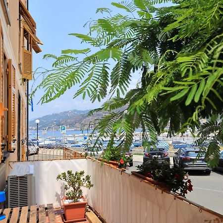 Adamaina - Sea View Apartment With Private Garage Sestri Levante Extérieur photo